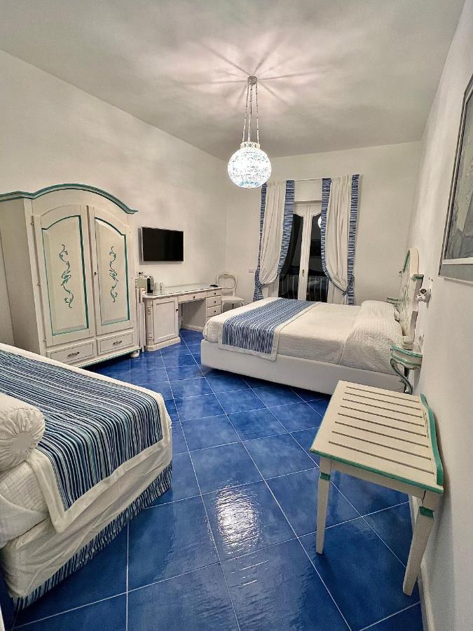Hotel Villa Delle Palme In Positano Ngoại thất bức ảnh