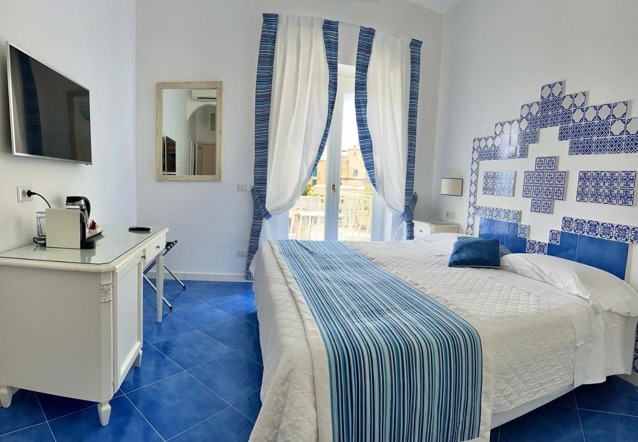 Hotel Villa Delle Palme In Positano Ngoại thất bức ảnh