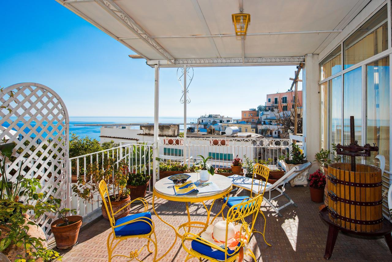 Hotel Villa Delle Palme In Positano Ngoại thất bức ảnh